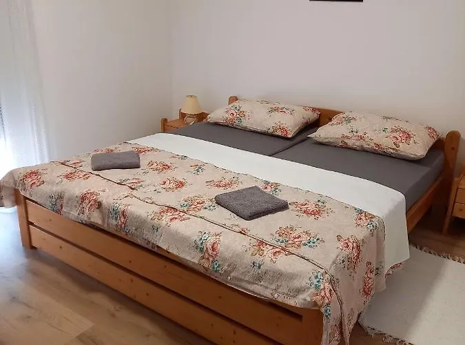 Appartement In 42941 *