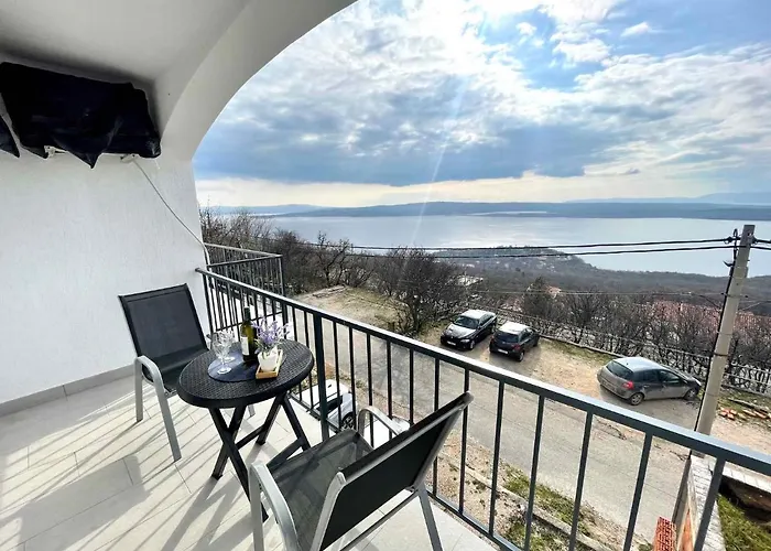 Appartement In 42941