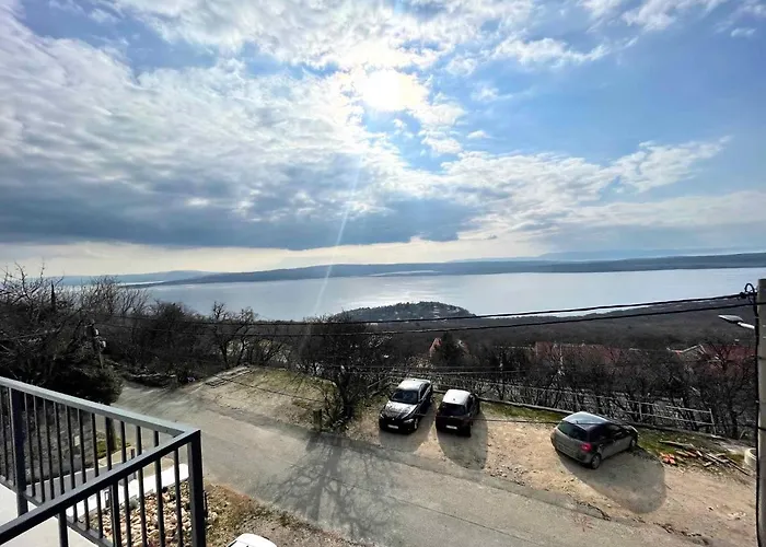 Appartement In 42941